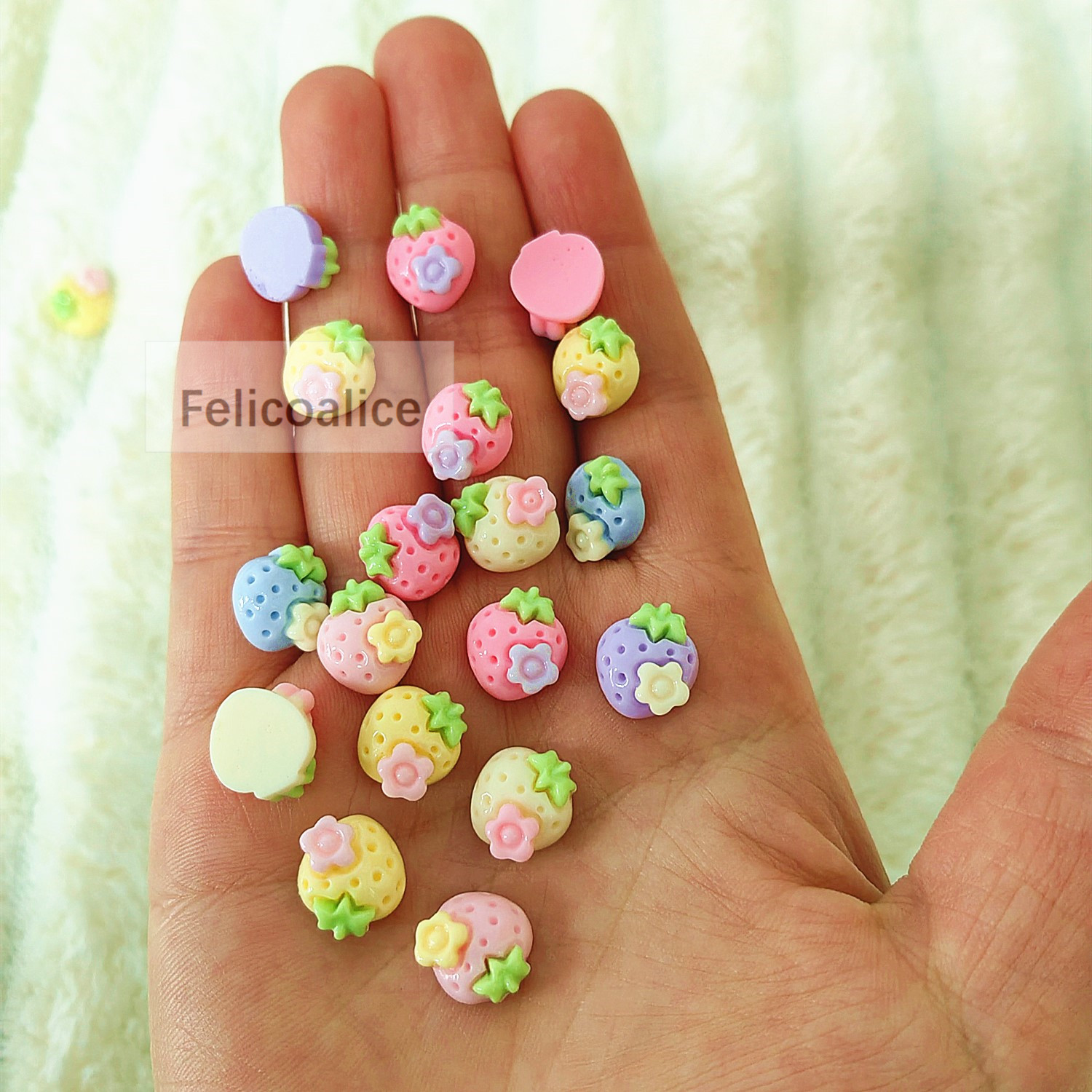 30Pcs New Cute Resin Mini Smal - Flower Preservation Resin 评论和价格