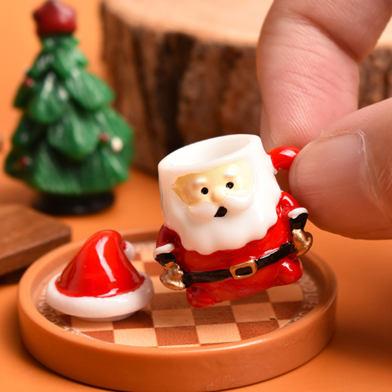 Mini Santa Teacup Ornament - R - Resin Crafts 评论和价格